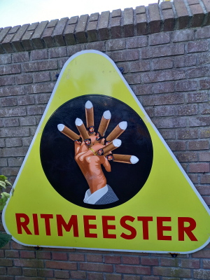 Ritmeester : een topsigaar uit Veenendaal